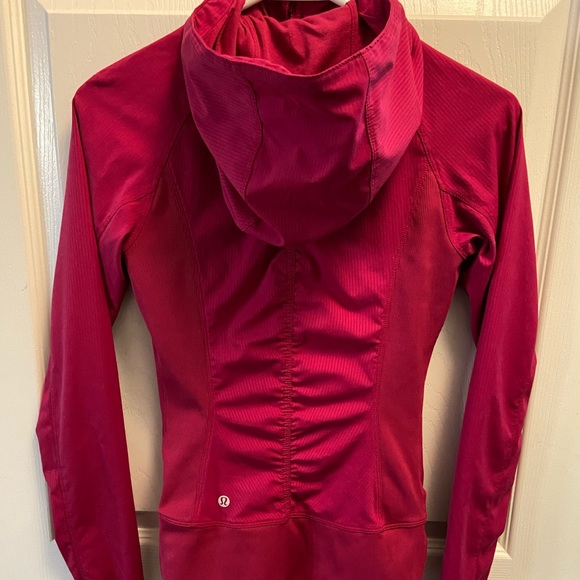 COPY - Lululemon ribbed Nulux Running jacket - Picture 3 of 6